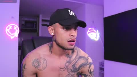 Snapshot of rausch77 chatting on February 16, 8:54 am rausch77 online show from February 16, 8:54 am