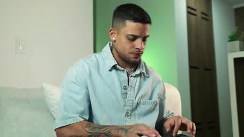 Snapshot of rausch77 chatting on September 14, 3:27 am rausch77 online show from September 14, 3:27 am