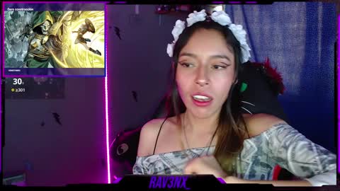   online show from December 7, 9:44 pm