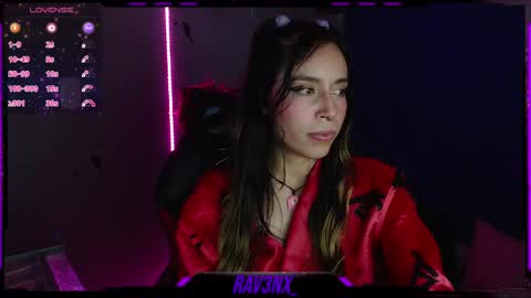   online show from December 18, 10:40 am