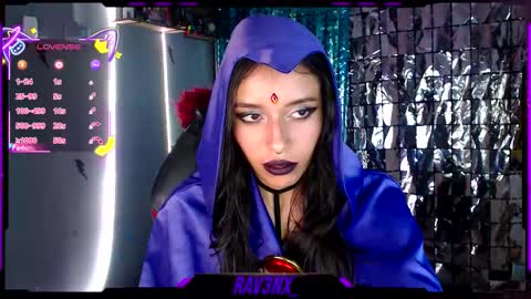   online show from November 2, 9:00 am