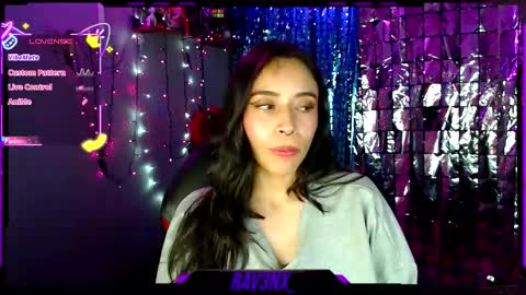   online show from December 4, 3:16 am