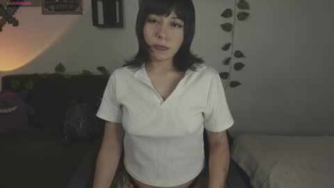 Snapshot of rav_end chatting on March 17, 4:50 am rav_end online show from March 17, 4:50 am