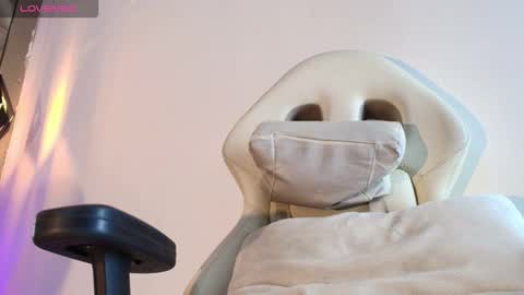 Snapshot of rave_paradise chatting on October 9, 11:08 am   online show from October 9, 11:08 am