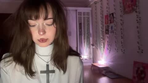 Snapshot of raven_armor chatting on June 16, 6:21 pm raven_armor online show from June 16, 6:21 pm