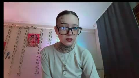 Snapshot of raven_armor chatting on July 4, 6:03 pm raven_armor online show from July 4, 6:03 pm