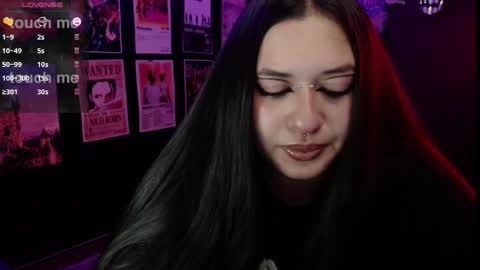 Snapshot of raven_darkk chatting on April 10, 10:14 pm Raven online show from April 10, 10:14 pm