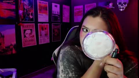 Snapshot of raven_darkk chatting on April 28, 10:04 pm Raven online show from April 28, 10:04 pm