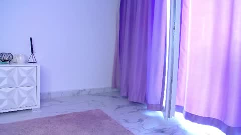 Snapshot of raven_foxxy chatting on July 21, 6:38 am Raven Foxxy online show from July 21, 6:38 am