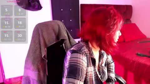 Snapshot of raven_gotic69 chatting on March 23, 12:58 am charlote rayen online show from March 23, 12:58 am