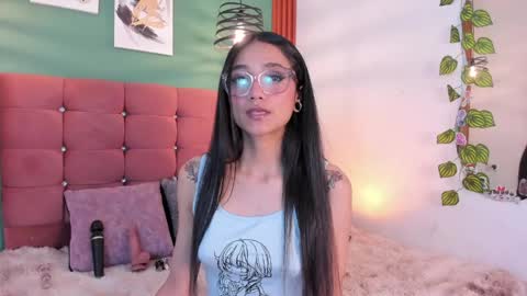 Snapshot of raven_smith_ chatting on May 29, 9:29 am raven_smith_ online show from May 29, 9:29 am