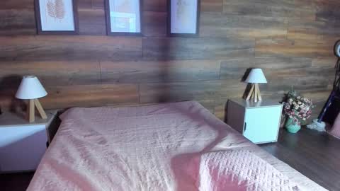 Victoria online show from November 25, 10:43 pm