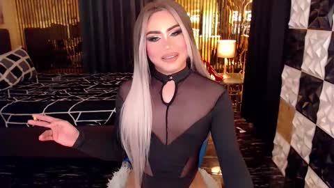 ravenmystiquex online show from March 13, 5:30 pm