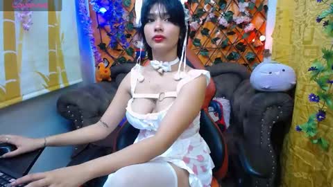 RavenN  online show from January 31, 11:24 am