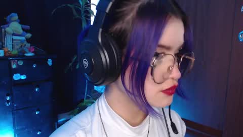 raventh_ online show from October 2, 9:55 pm