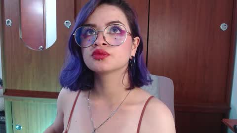 raventh_ online show from February 28, 12:17 pm