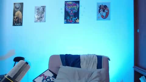raventh_ online show from May 27, 2:52 am