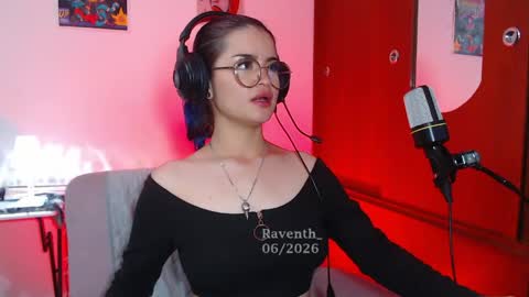 raventh_ online show from June 10, 2:56 am