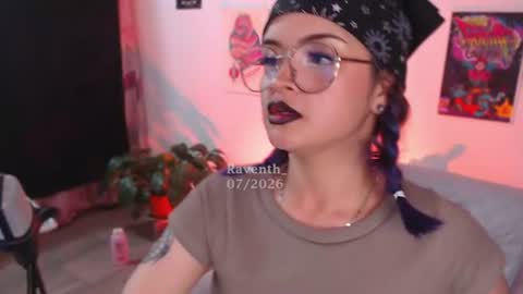 raventh_ online show from July 16, 2:39 am