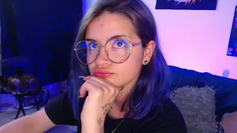 raventh_ online show from July 17, 3:02 am