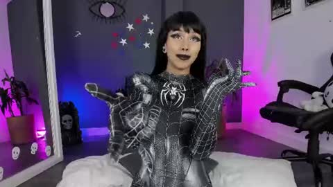 Raven Witch online show from July 6, 7:27 pm