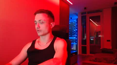 Snapshot of ravine_doleg chatting on January 26, 12:37 am Alex Nash online show from January 26, 12:37 am