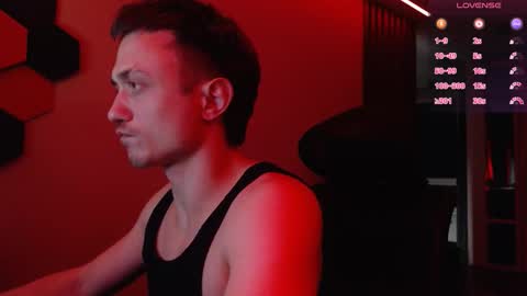 Snapshot of ravine_doleg chatting on October 9, 12:08 am Alex Nash online show from October 9, 12:08 am