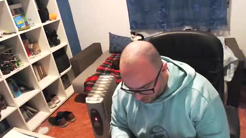 ravingr3d3 online show from February 23, 9:26 pm