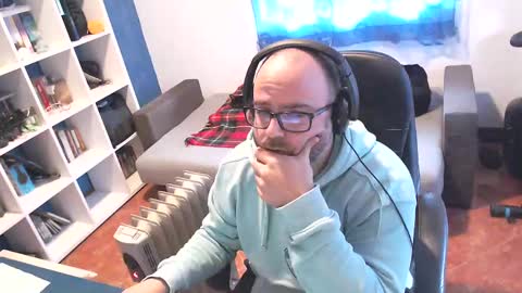 ravingr3d3 online show from March 8, 3:24 pm