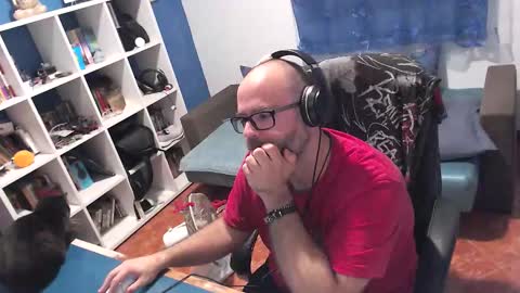 ravingr3d3 online show from October 21, 10:32 pm