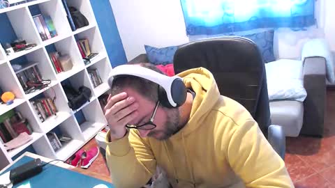 ravingr3d3 online show from November 27, 12:18 pm