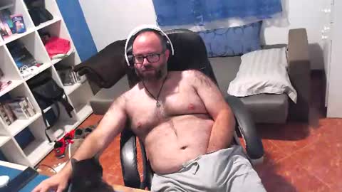 ravingr3d3 online show from July 25, 10:51 pm