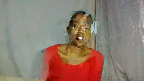Snapshot of ravololoniaina chatting on July 1, 7:24 pm Marina online show from July 1, 7:24 pm
