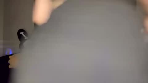 Snapshot of ravyn_nyx chatting on September 20, 1:06 am Ravyn and Nyx online show from September 20, 1:06 am