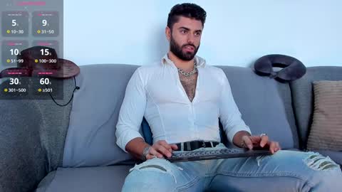 Snapshot of rawadam chatting on January 23, 7:11 am Adam online show from January 23, 7:11 am