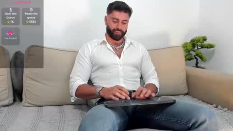 Snapshot of rawadam chatting on October 8, 11:30 am Adam online show from October 8, 11:30 am