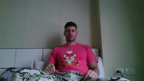 Snapshot of rawdr3 chatting on May 8, 11:10 pm rawdr3 online show from May 8, 11:10 pm