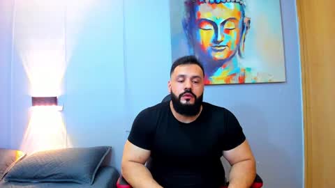 Snapshot of rawmathews chatting on December 21, 7:56 am rawmathews online show from December 21, 7:56 am