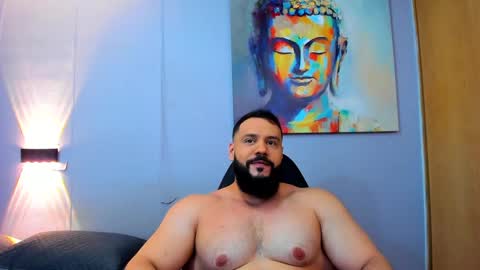 Snapshot of rawmathews chatting on December 22, 1:12 am rawmathews online show from December 22, 1:12 am