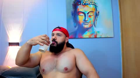 Snapshot of rawmathews chatting on December 29, 2:17 am rawmathews online show from December 29, 2:17 am