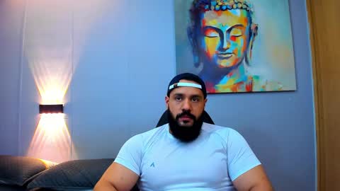 Snapshot of rawmathews chatting on January 5, 10:40 pm rawmathews online show from January 5, 10:40 pm