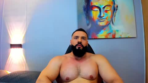 Snapshot of rawmathews chatting on January 19, 1:43 am rawmathews online show from January 19, 1:43 am