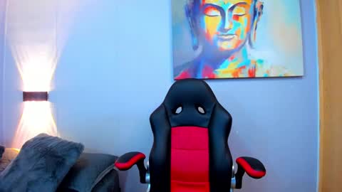 Snapshot of rawmathews chatting on February 14, 5:41 am rawmathews online show from February 14, 5:41 am