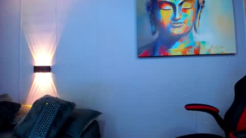 Snapshot of rawmathews chatting on February 14, 8:42 am rawmathews online show from February 14, 8:42 am