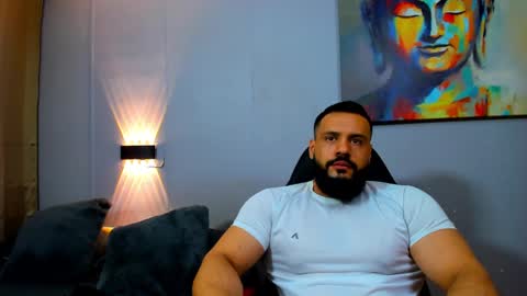 Snapshot of rawmathews chatting on March 6, 3:02 am rawmathews online show from March 6, 3:02 am