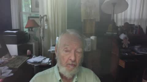Snapshot of ray1776ray chatting on June 21, 12:19 pm ray1776ray online show from June 21, 12:19 pm