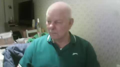 Snapshot of ray47 chatting on March 11, 11:00 pm ray47 online show from March 11, 11:00 pm