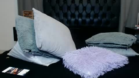 Ray online show from December 5, 1:58 am