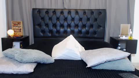 Ray online show from December 6, 12:34 am