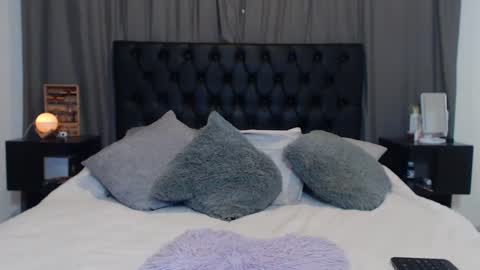 Ray online show from December 11, 12:12 am